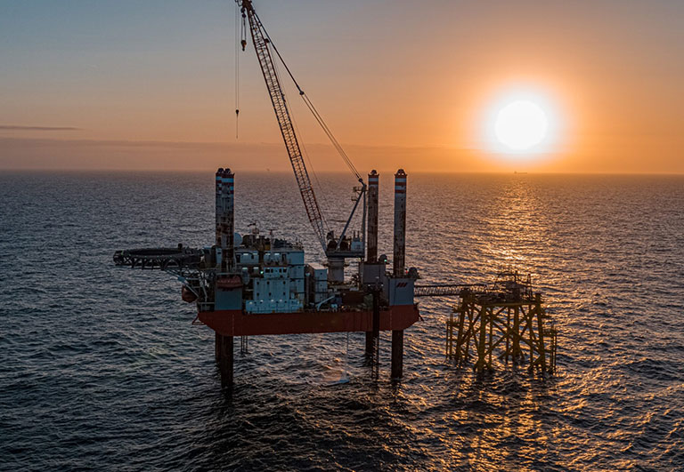 From Caves to Offshore Scaffolding in the History of High Work